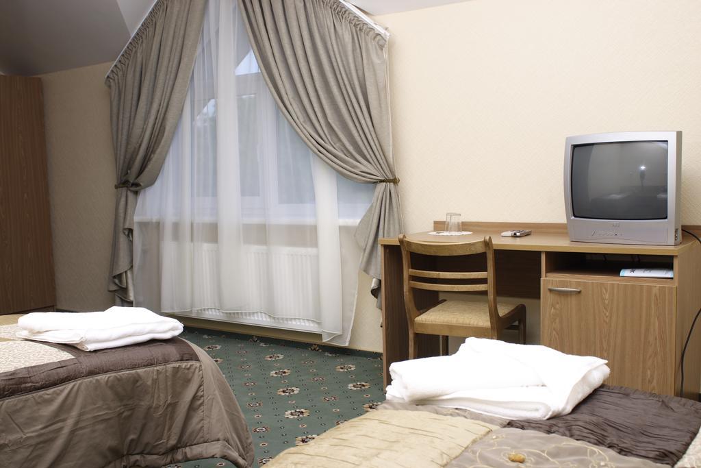 Hotel Annabella Riga Esterno foto