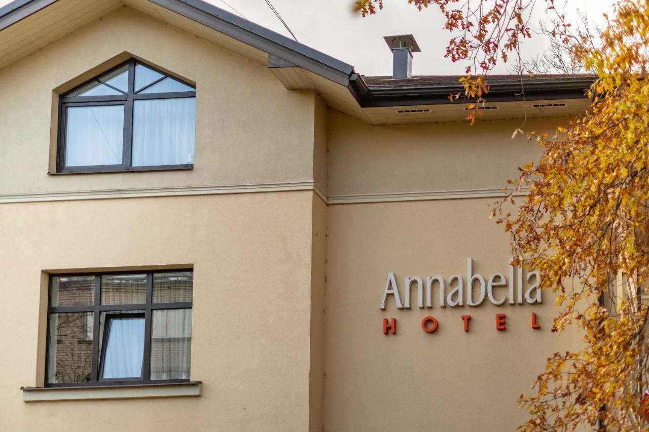 Hotel Annabella Riga Esterno foto