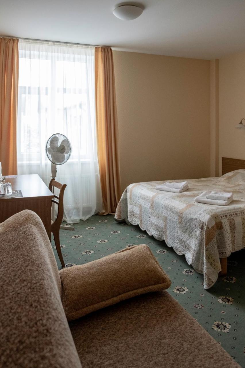 Hotel Annabella Riga Esterno foto